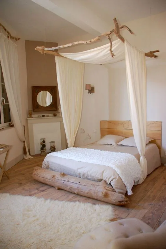 lit-baldaquin-bois-flotte-voilages-diy