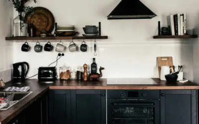 Adopter le noir pour sublimer son intérieur 1/2